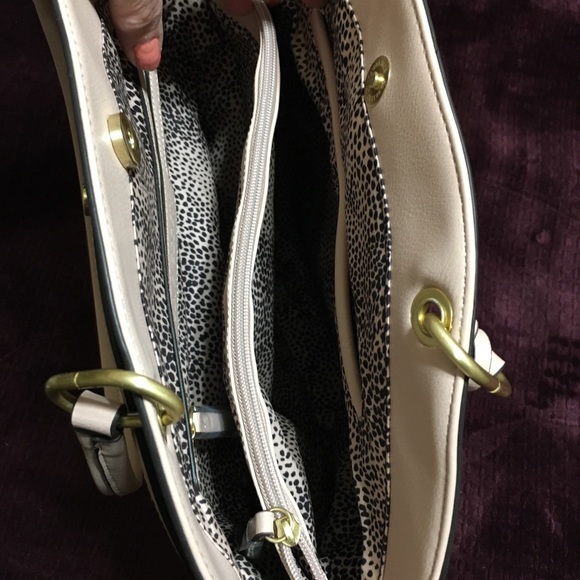 NEW SOLE/SOCIETY HANDBAG - Picture 7 of 9